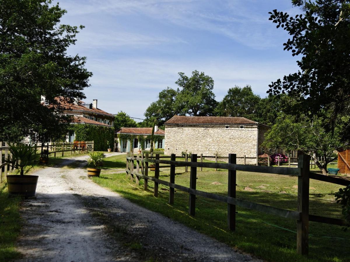 Chateau De L'Isle - Chambres D'Hotes Castelnau-de-Médoc Екстериор снимка