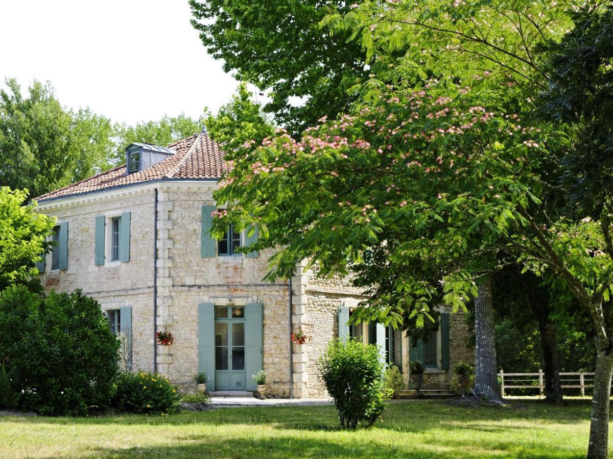 Chateau De L'Isle - Chambres D'Hotes Castelnau-de-Médoc Екстериор снимка