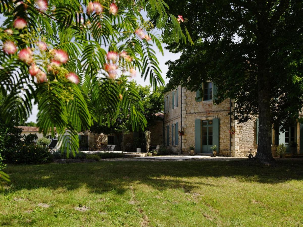 Chateau De L'Isle - Chambres D'Hotes Castelnau-de-Médoc Екстериор снимка