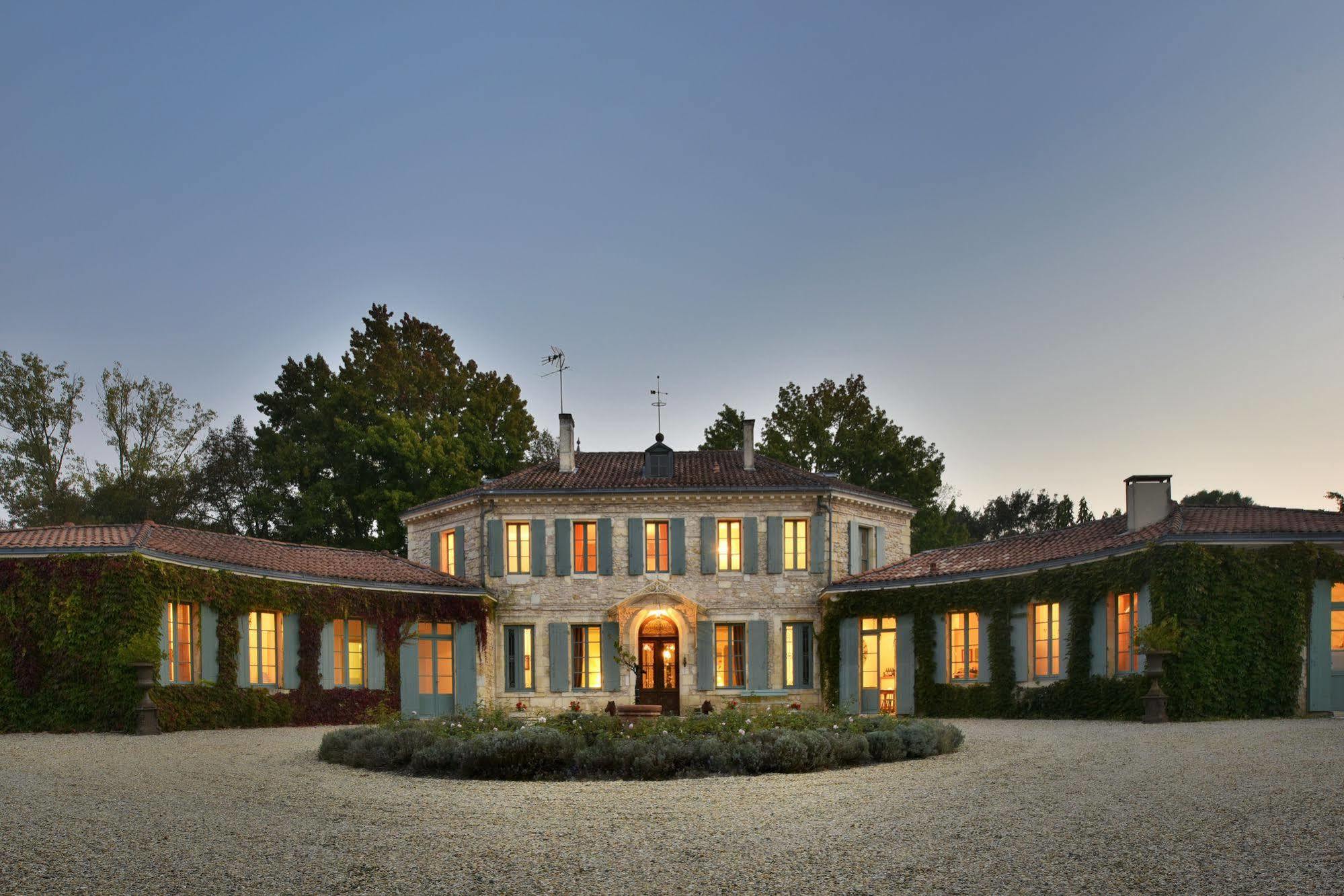 Chateau De L'Isle - Chambres D'Hotes Castelnau-de-Médoc Екстериор снимка